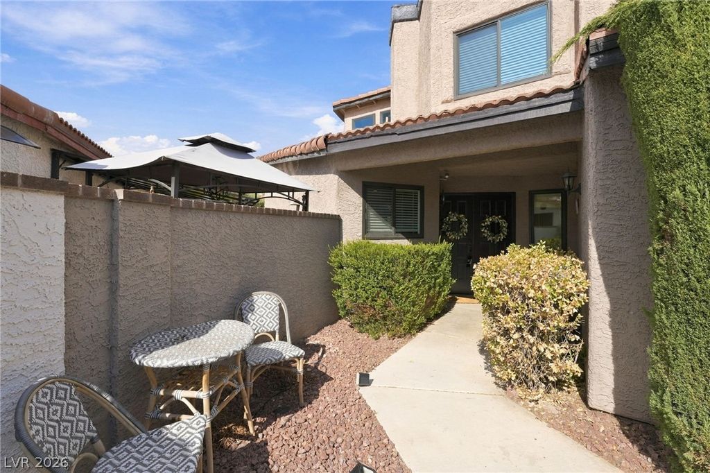 6556 Gatehouse Lane, Las Vegas, NV 89108 — photo 5