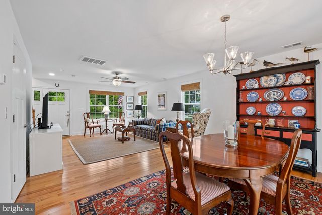 126 WATERMANS COVE LN, Chester, MD 21619