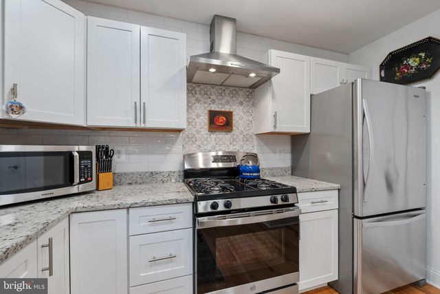 126 WATERMANS COVE LN, Chester, MD 21619