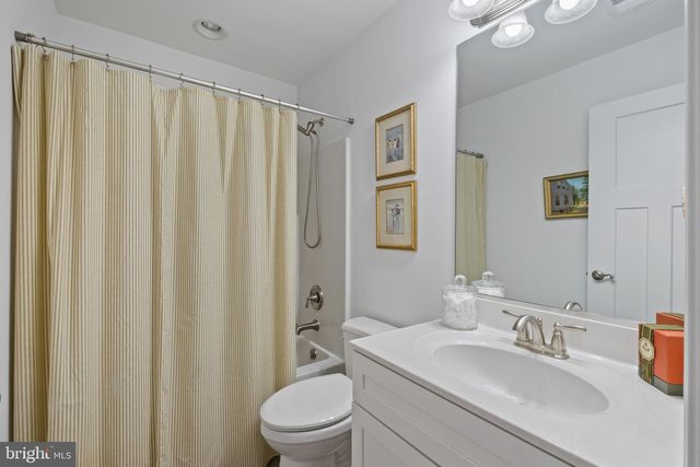 126 WATERMANS COVE LN, Chester, MD 21619