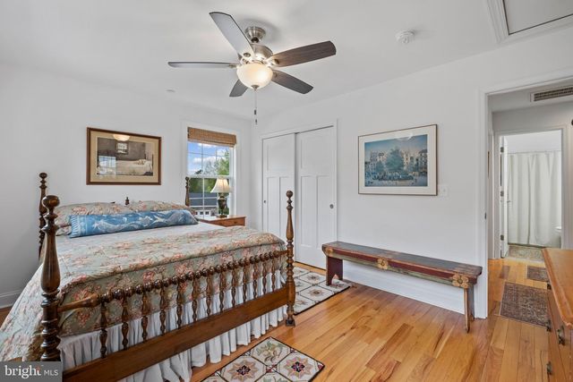 126 WATERMANS COVE LN, Chester, MD 21619