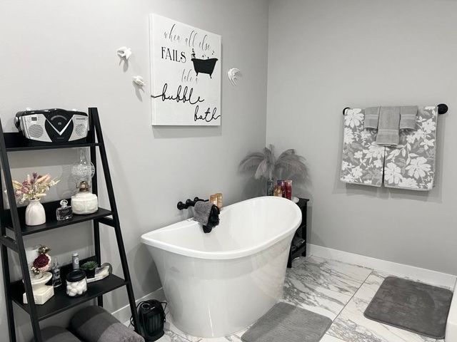 1309 E 12th Street N, Newton, IA 50208