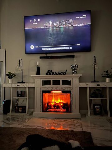 1309 E 12th Street N, Newton, IA 50208