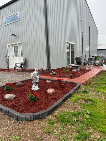 1309 E 12th Street N, Newton, IA 50208