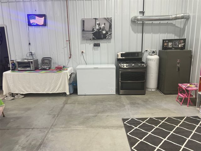 1309 E 12th Street N, Newton, IA 50208