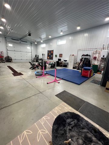 1309 E 12th Street N, Newton, IA 50208