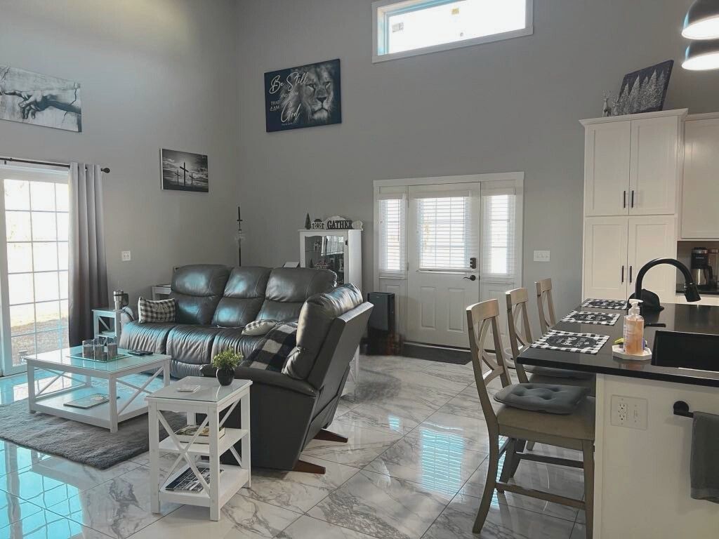 1309 E 12th Street N, Newton, IA 50208