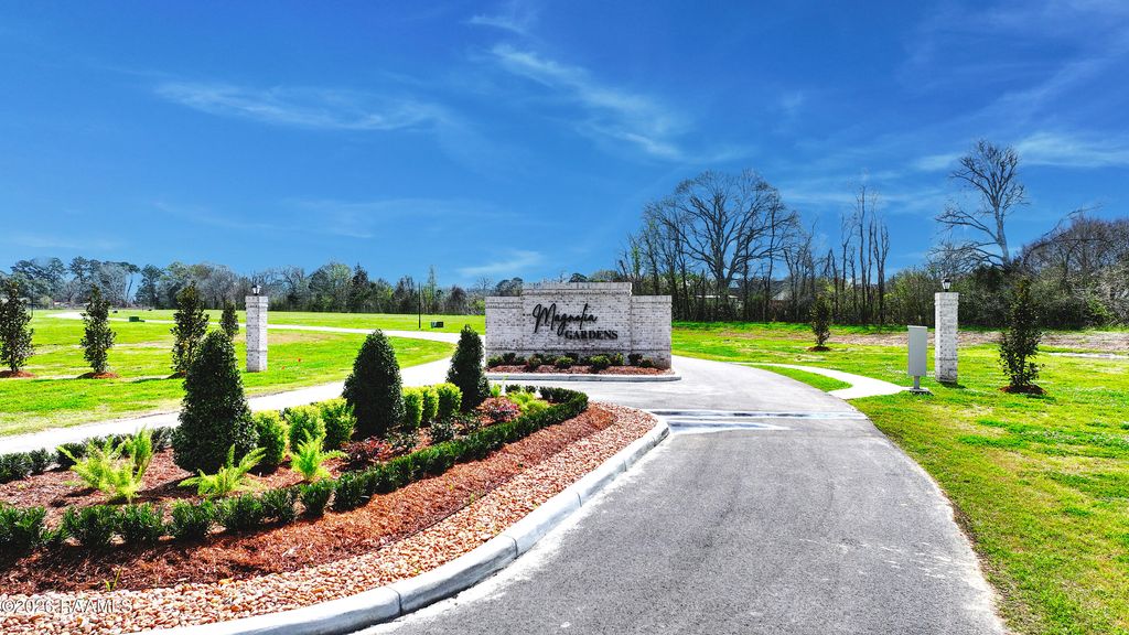 113 Bigleaf, Carencro, LA 70520