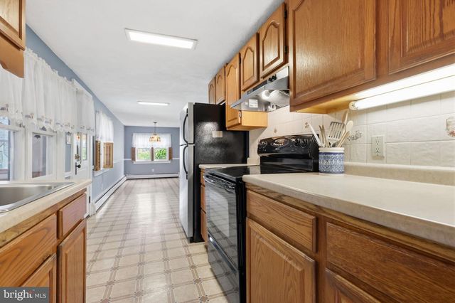 20 TREVOSE RD, Feasterville Trevose, PA 19053