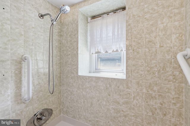 20 TREVOSE RD, Feasterville Trevose, PA 19053