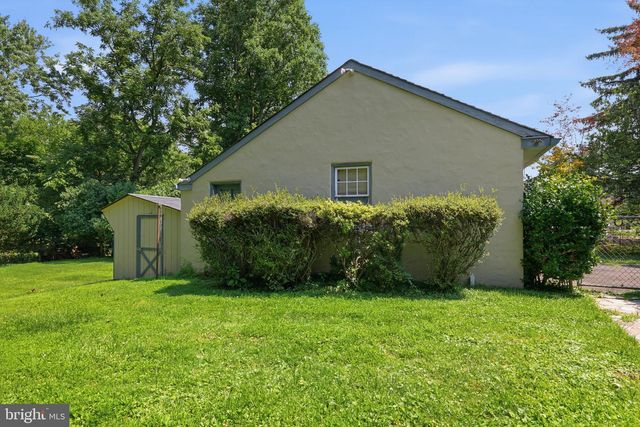 20 TREVOSE RD, Feasterville Trevose, PA 19053