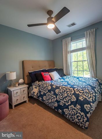 43287 CHOKEBERRY SQ, Ashburn, VA 20147