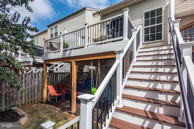 43287 CHOKEBERRY SQ, Ashburn, VA 20147