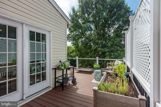 43287 CHOKEBERRY SQ, Ashburn, VA 20147