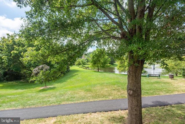 43287 CHOKEBERRY SQ, Ashburn, VA 20147