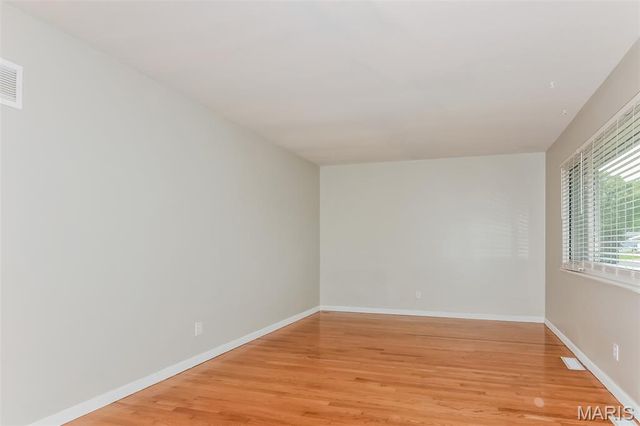 330 Moule Drive, Florissant, MO 63031