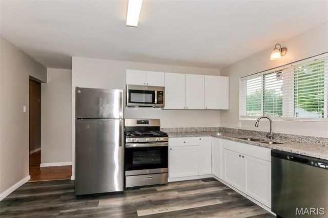 330 Moule Drive, Florissant, MO 63031