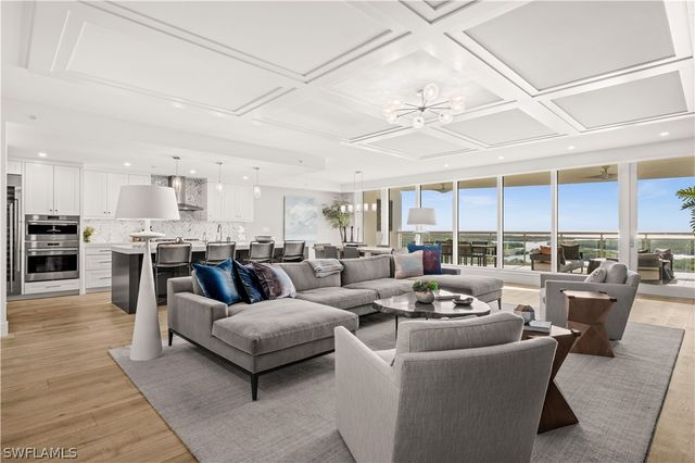 13925 Old Coast RD 1003, Naples, FL 34110