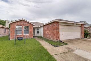 222 Idlewyld Drive, Mesquite, TX 75149