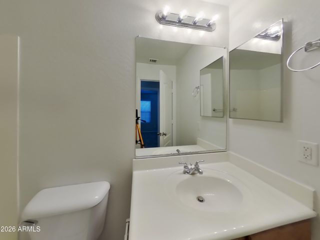 4012 S 56TH Avenue, Phoenix, AZ 85043