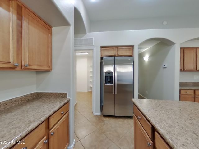 4012 S 56TH Avenue, Phoenix, AZ 85043