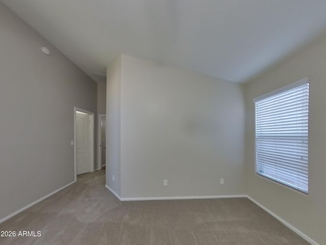 4012 S 56TH Avenue, Phoenix, AZ 85043