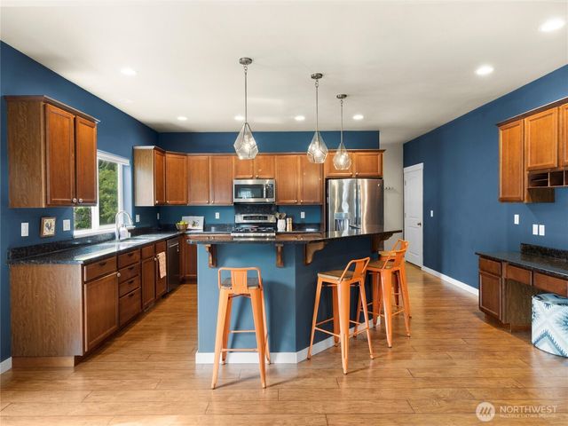 9209 Vancouver Drive NE, Lacey, WA 98516