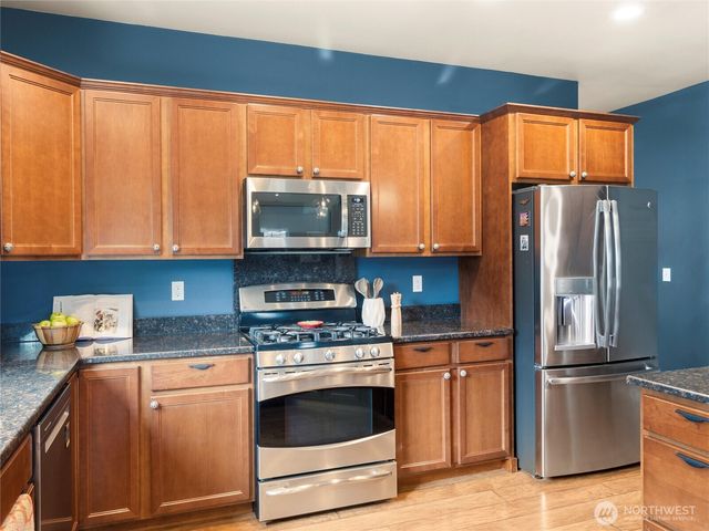 9209 Vancouver Drive NE, Lacey, WA 98516