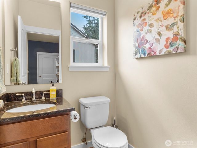 9209 Vancouver Drive NE, Lacey, WA 98516
