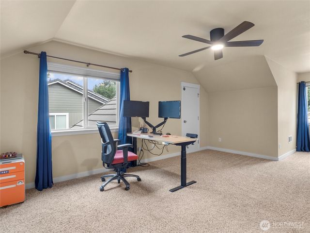 9209 Vancouver Drive NE, Lacey, WA 98516