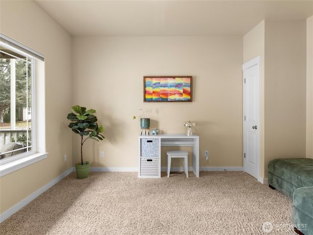 9209 Vancouver Drive NE, Lacey, WA 98516