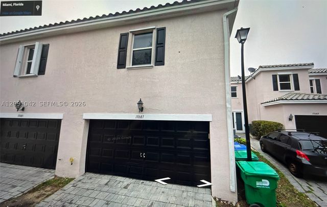 17087 SW 93rd St, Miami, FL 33196