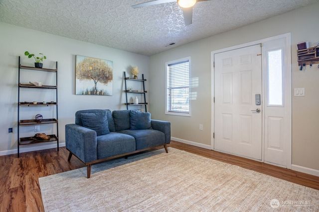 3025 Florida Street, Longview, WA 98632