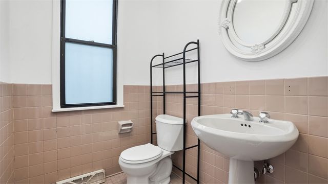 1411 Page St, Manchester, PA 15233