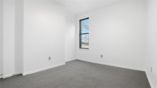 1411 Page St, Manchester, PA 15233