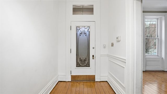 1411 Page St, Manchester, PA 15233