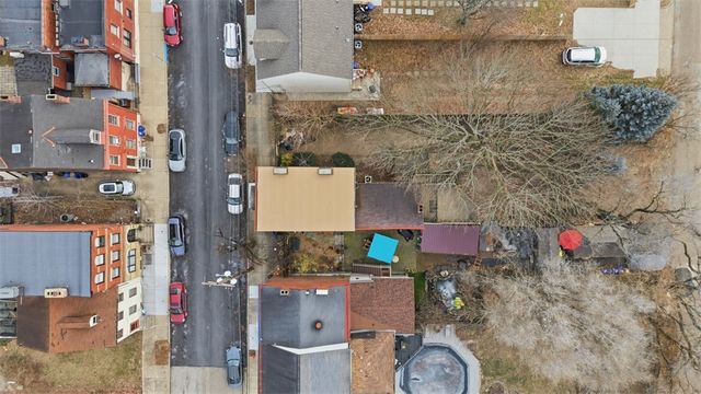 1411 Page St, Manchester, PA 15233