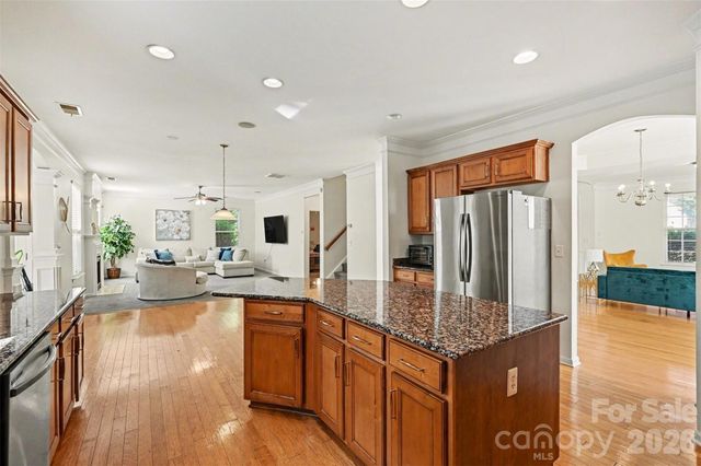 12700 Oldehurst Place, Charlotte, NC 28262
