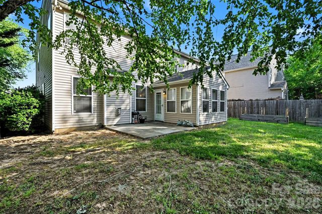 12700 Oldehurst Place, Charlotte, NC 28262