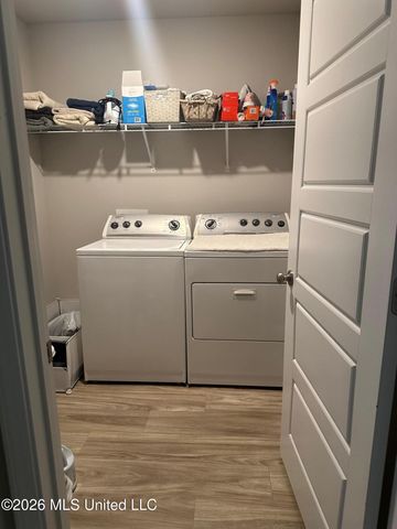 8257 Curry Road, Biloxi, MS 39532