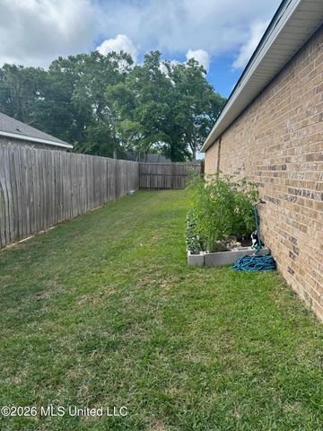 8257 Curry Road, Biloxi, MS 39532