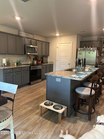 8257 Curry Road, Biloxi, MS 39532