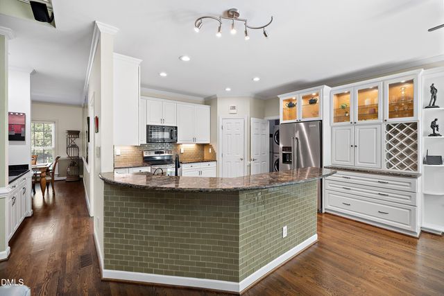 3608 Summer Leaf Court, Raleigh, NC 27615