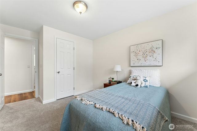 804 Lynnwood Avenue NE, Renton, WA 98056