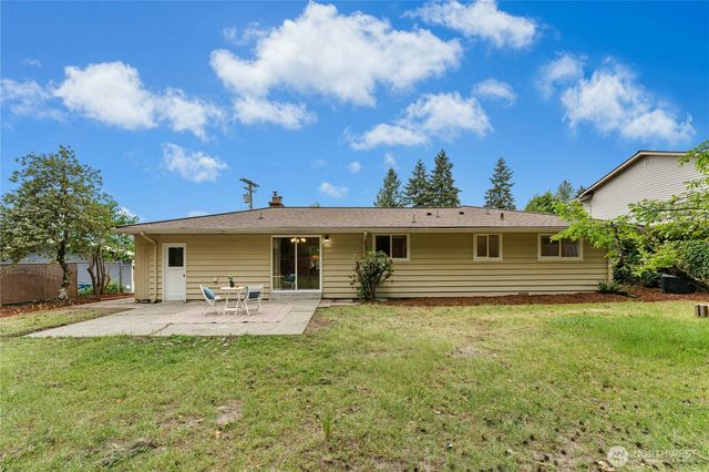 804 Lynnwood Avenue NE, Renton, WA 98056