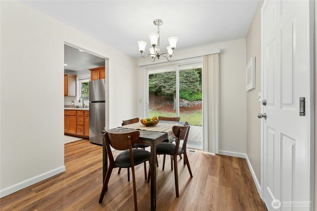 804 Lynnwood Avenue NE, Renton, WA 98056