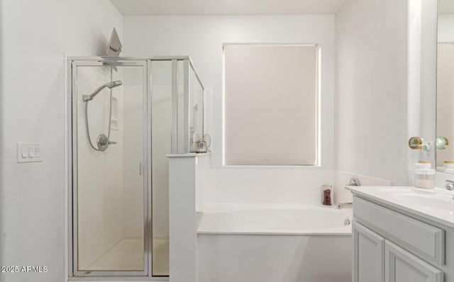 16789 W MORELAND Street, Goodyear, AZ 85338