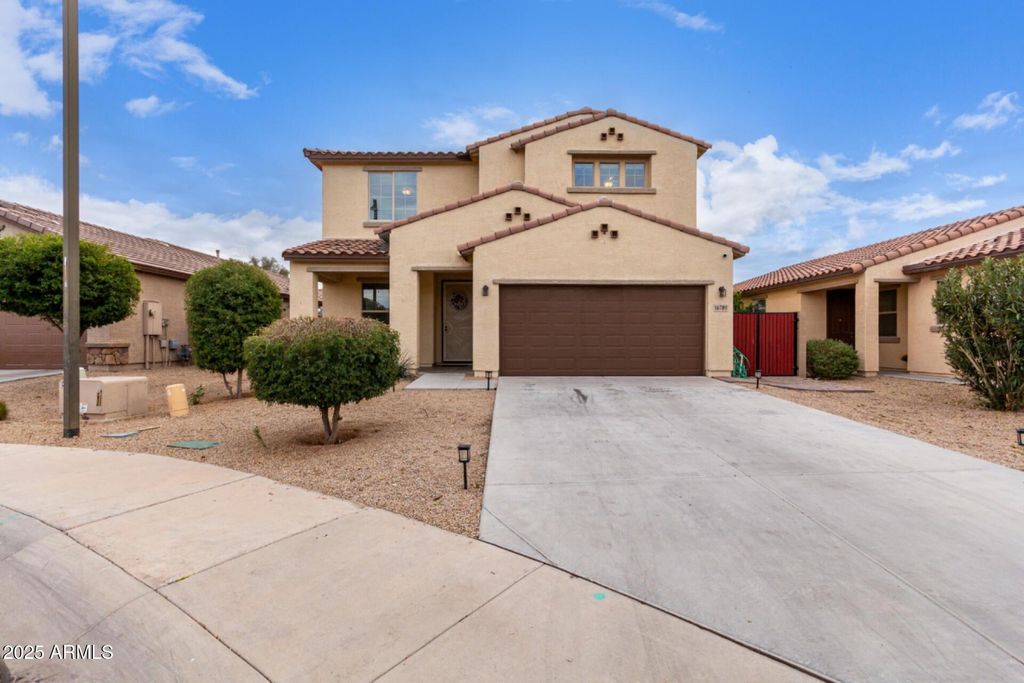 16789 W MORELAND Street, Goodyear, AZ 85338