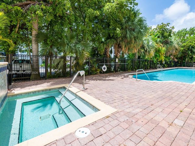 17145 N Bay Rd 4311, Sunny Isles Beach, FL 33160