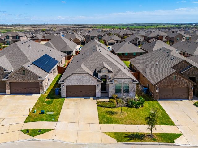 144 Crimson Sky Court, Aledo, TX 76008